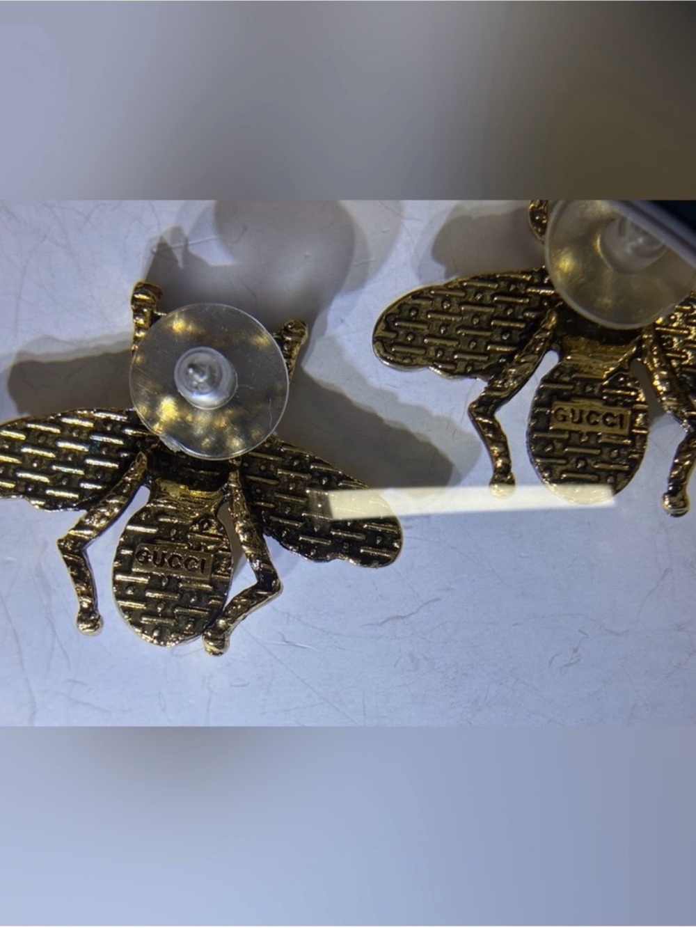 Gold Bee Pearl Stud Earrings With GG Motif - Picture 6 of 9